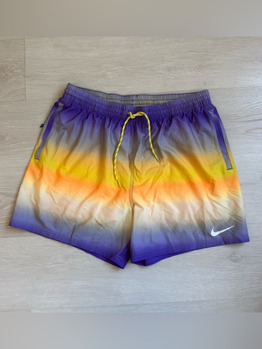 Men’s NIKE Tie Dye Swim Trunks size Large